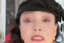 张兰爆料全家福图片视频,揭秘豪门背后的温馨瞬间